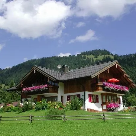 Apartament Albingers