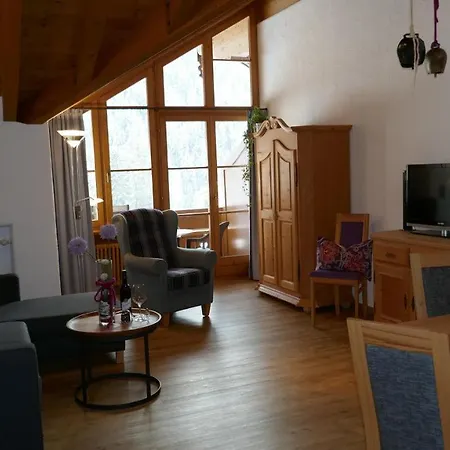 Albingers Apartment *